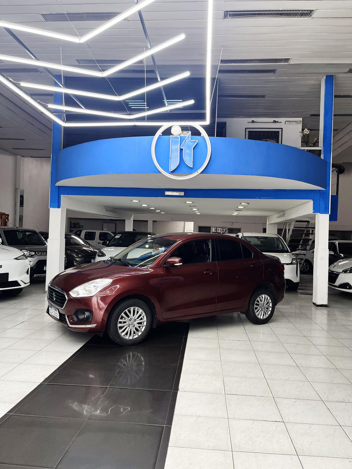 
								Suzuki Dzire full									