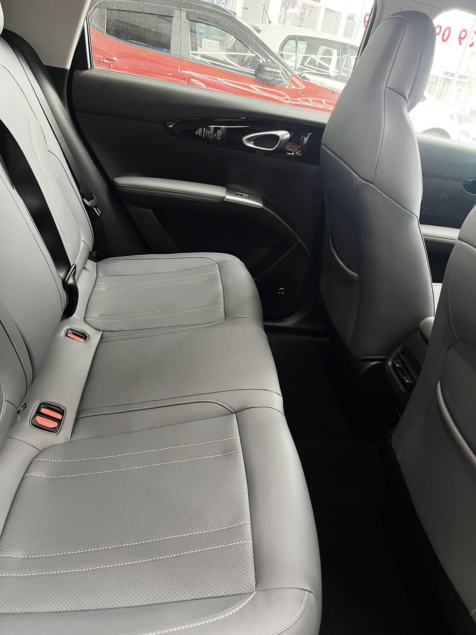 
								Geely EX2 MAX EV full									