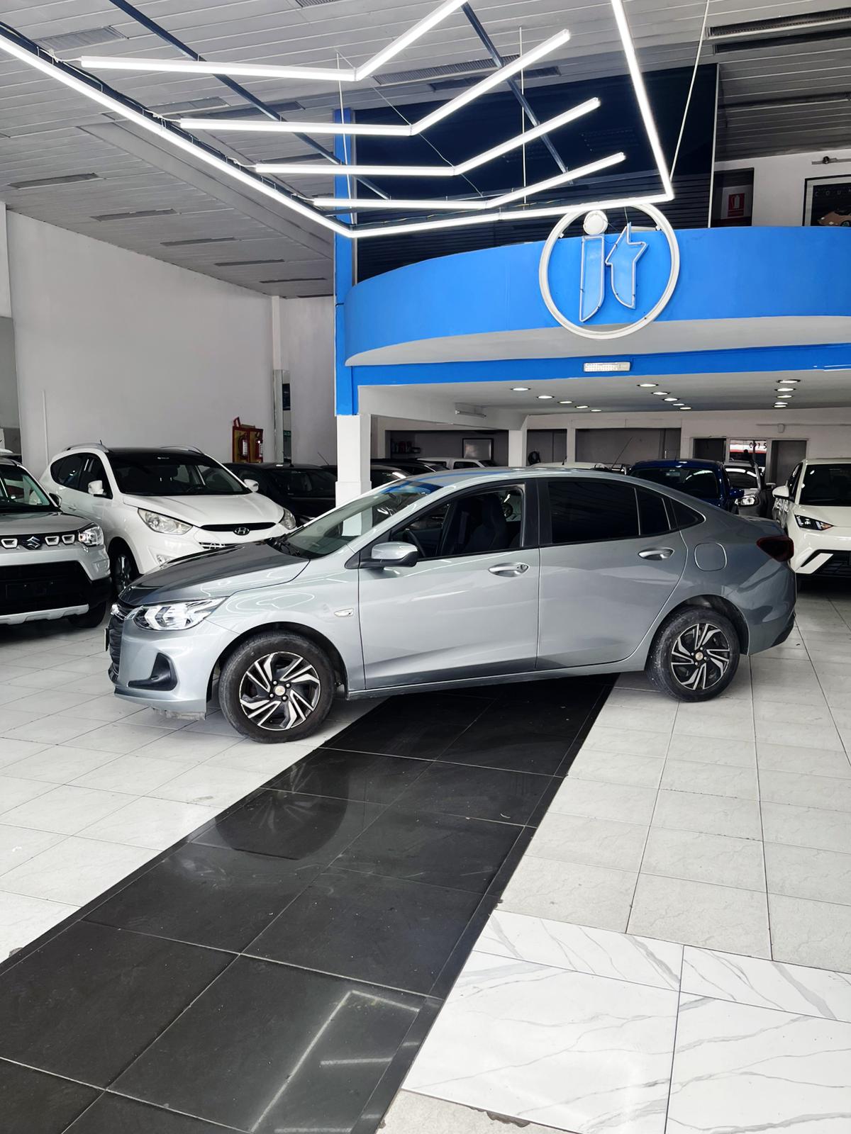 
								Chevrolet onix Lt full									