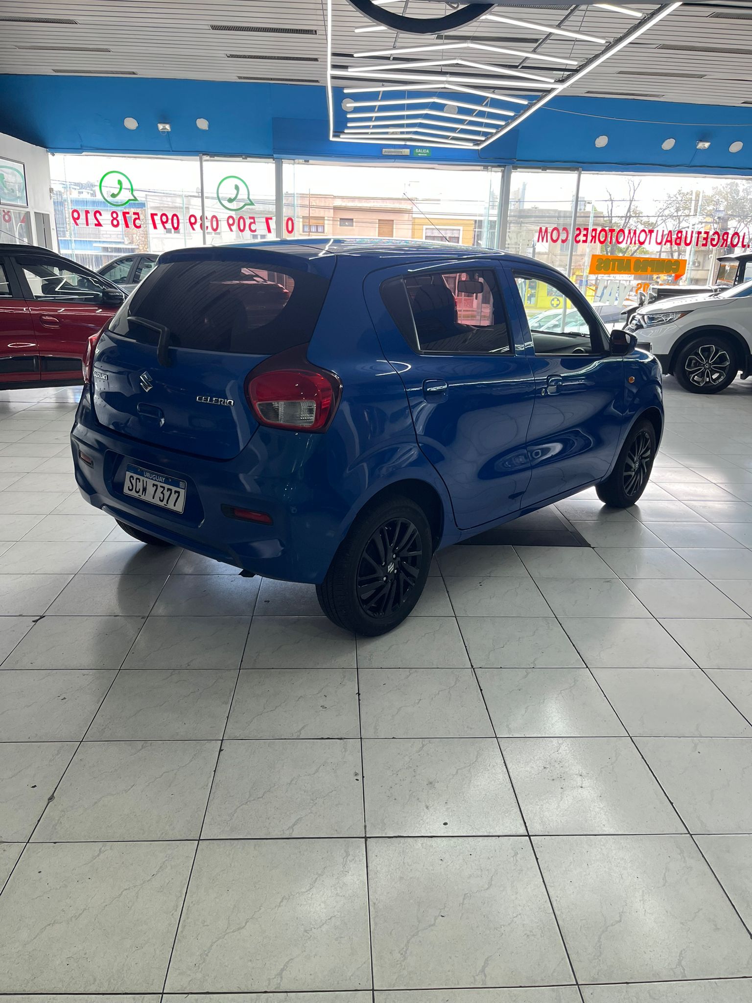 
								Suzuki Celerio GL full									