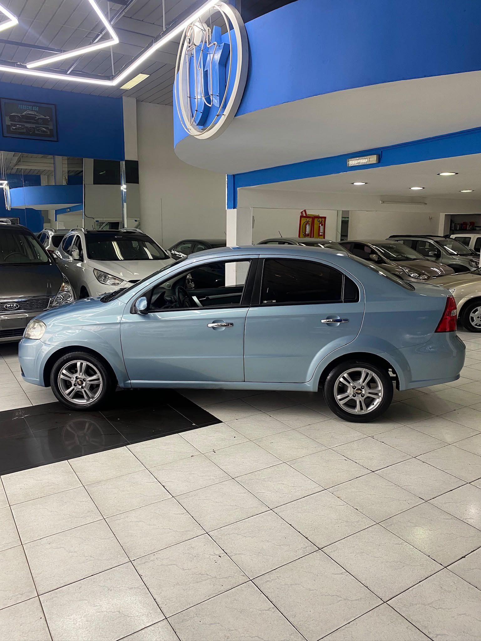 
								Chevrolet Aveo AT full									