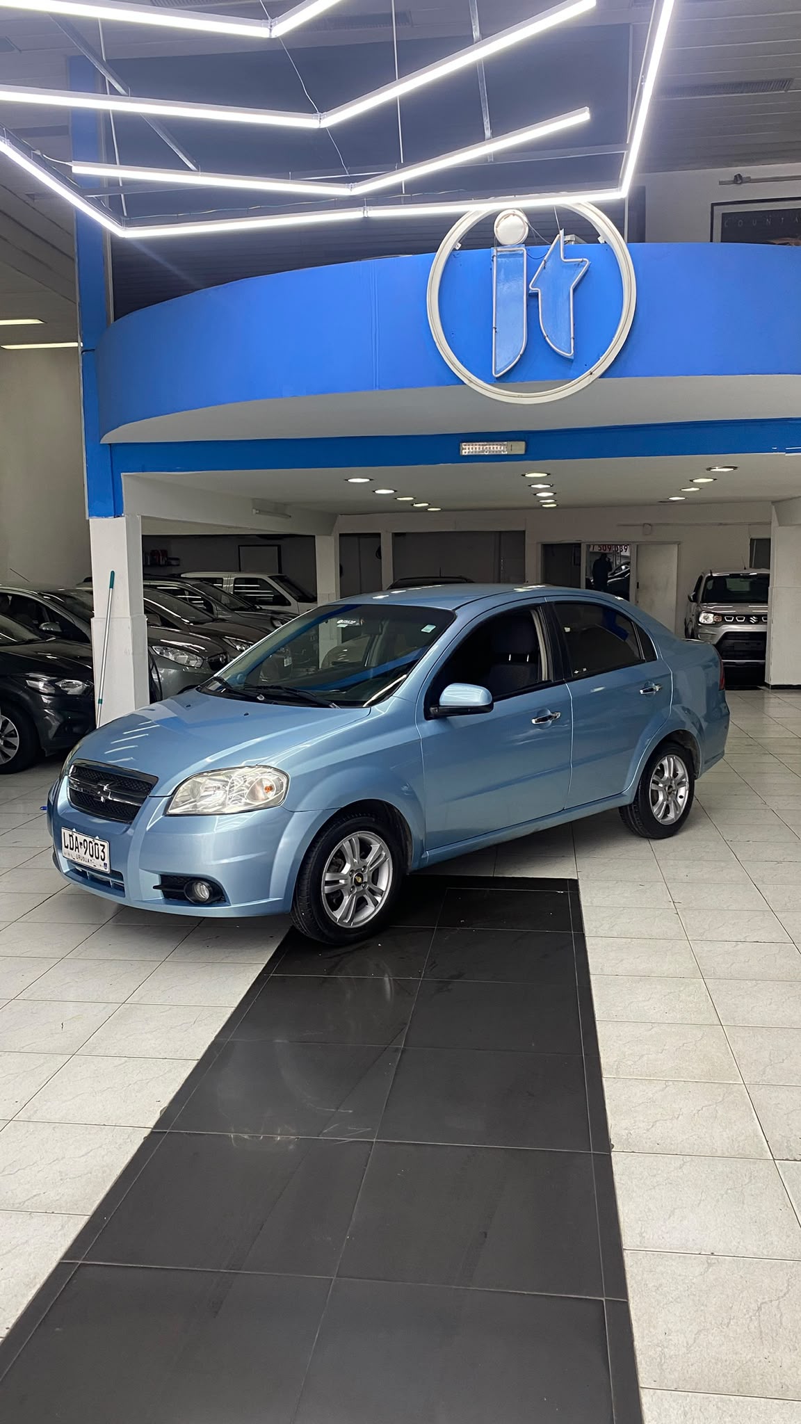 
								Chevrolet Aveo AT full									