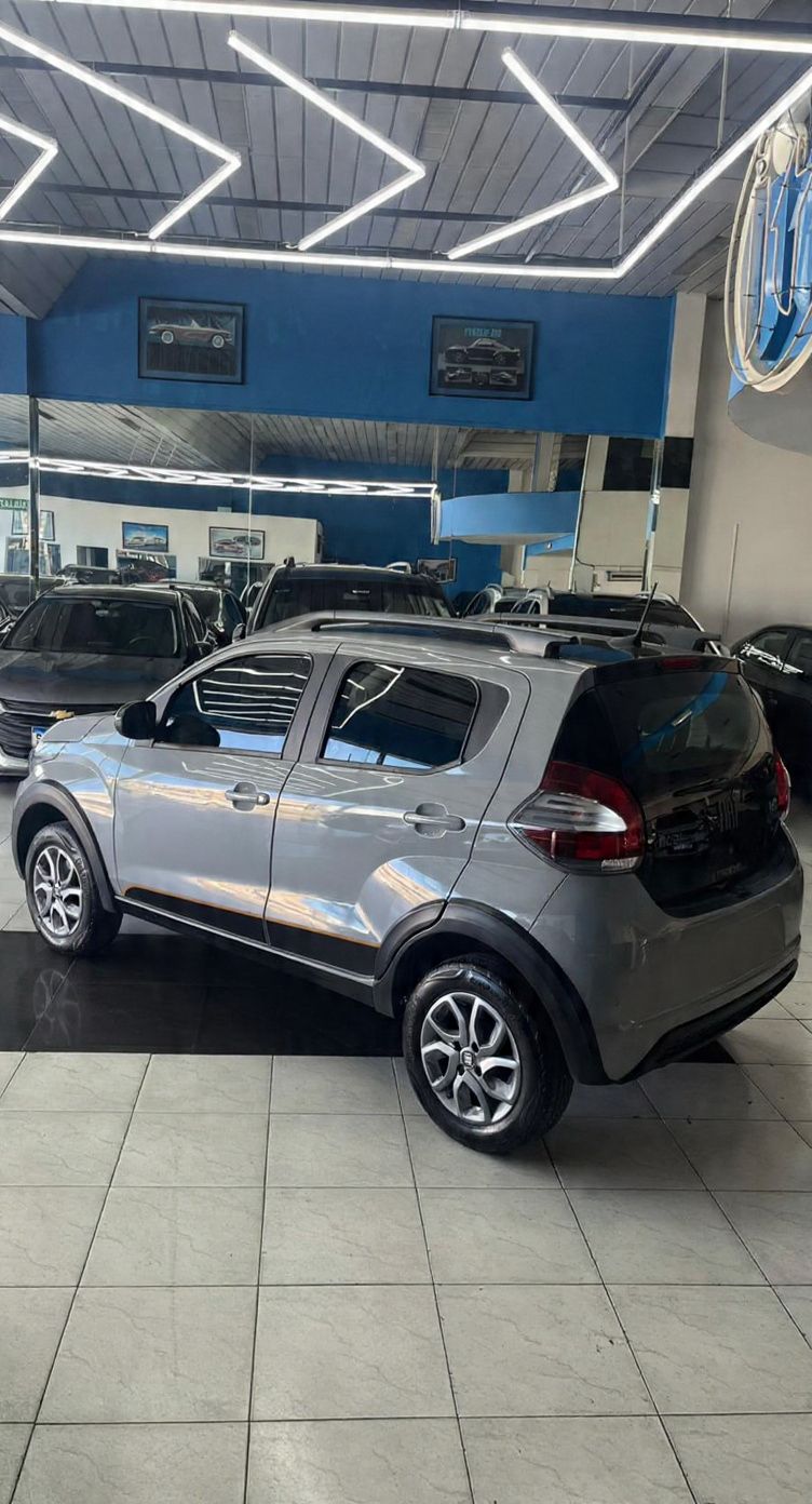 
								Fiat Mobi Trekking full									
