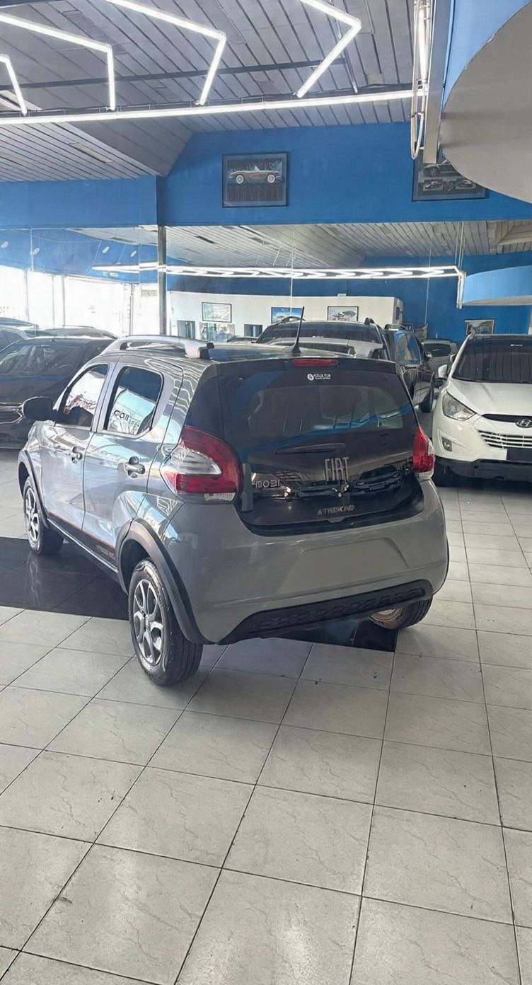 
								Fiat Mobi Trekking full									