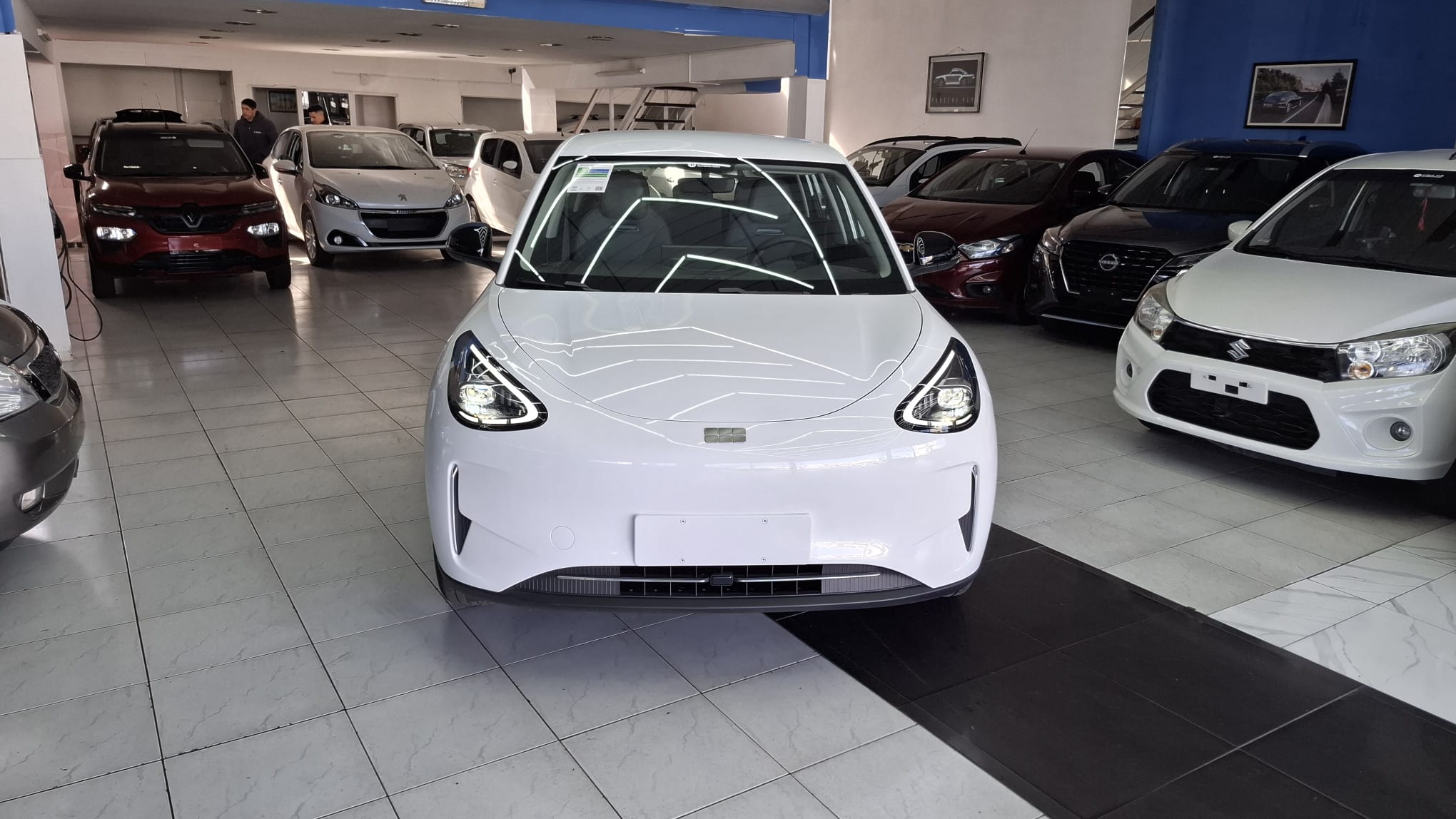 
								Geely EX 2 Pro full									