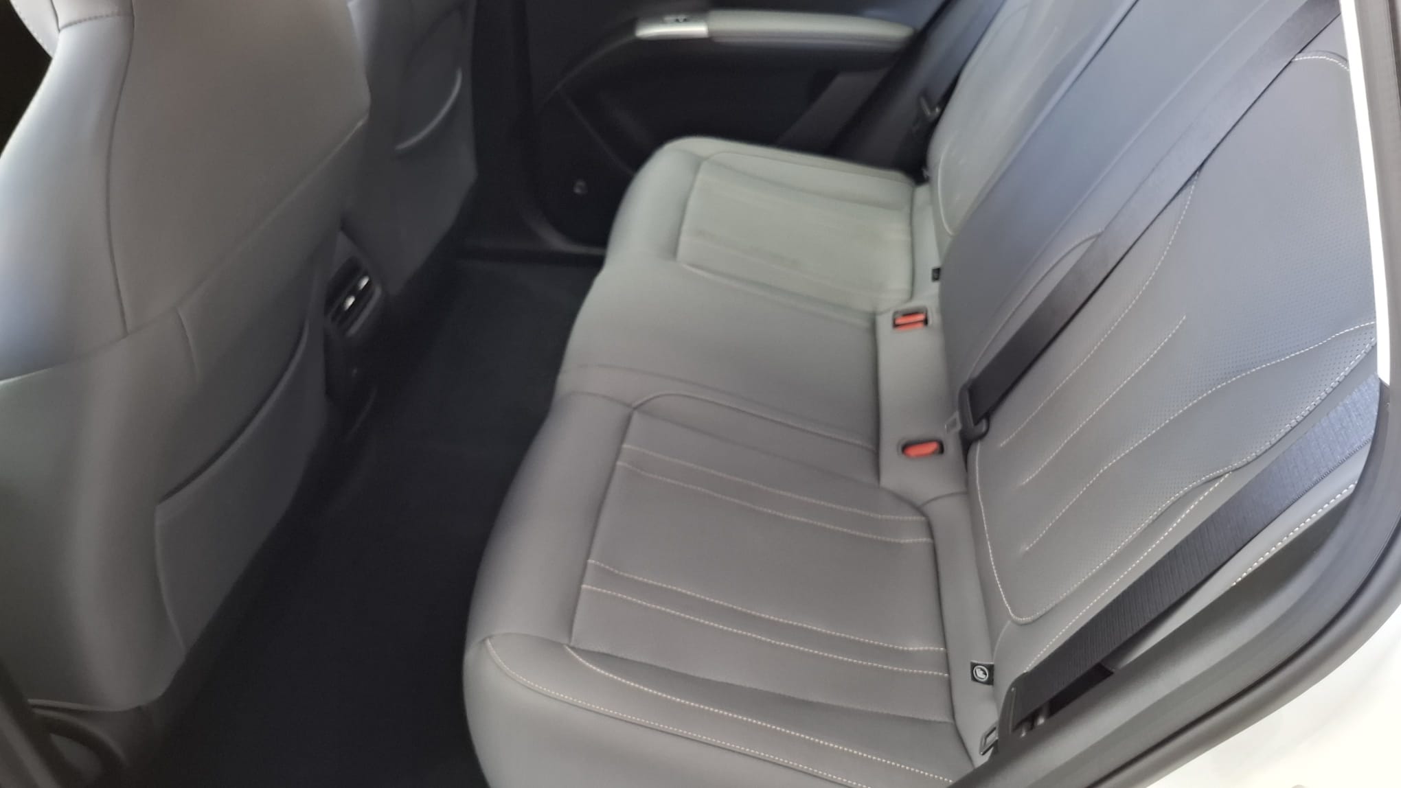 
								Geely EX 2 Pro full									