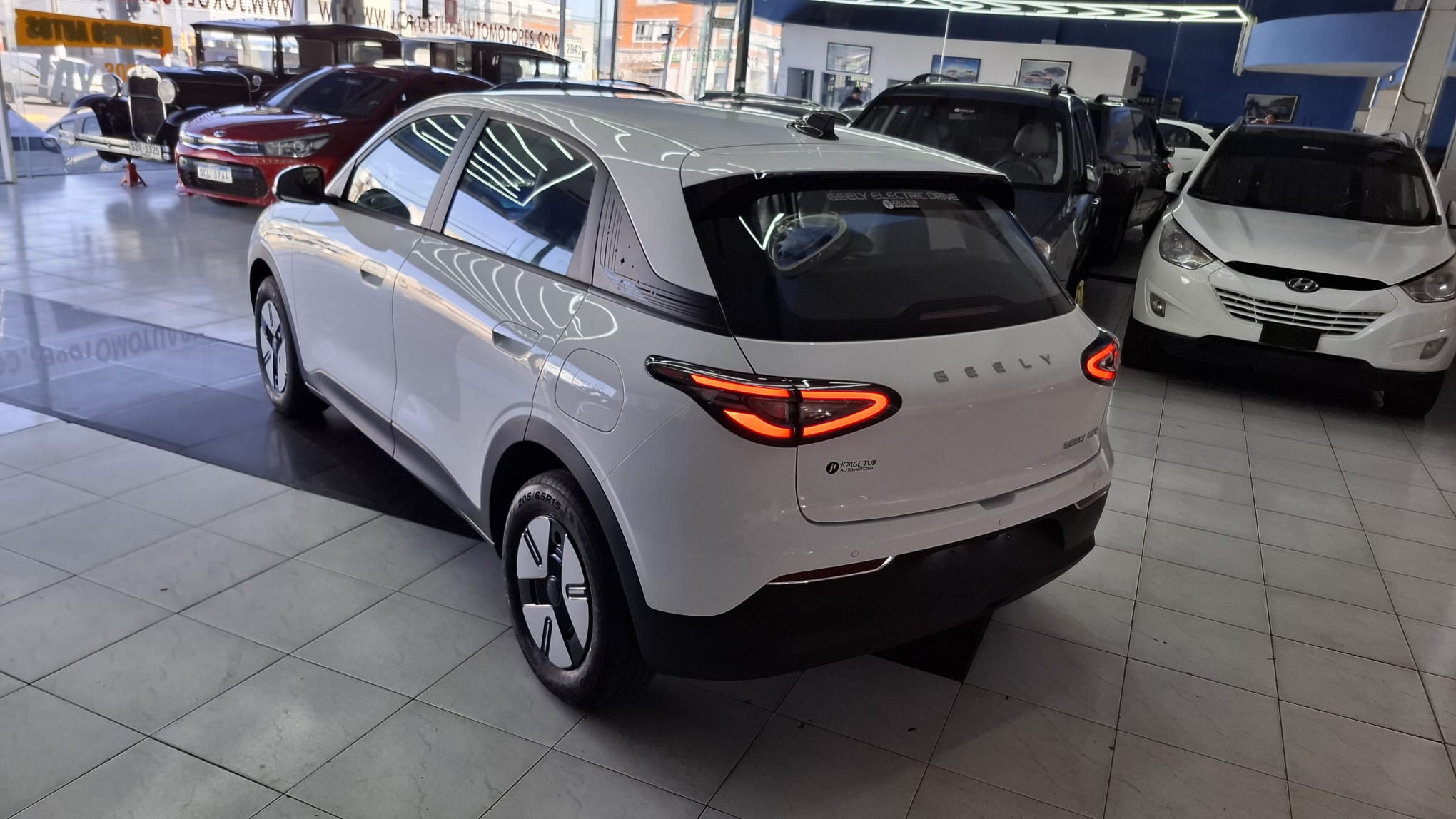 
								Geely EX 2 Pro full									