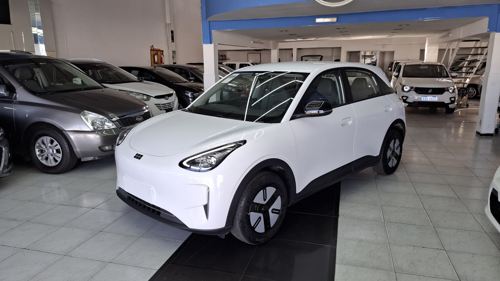 
								Geely EX 2 Pro full									