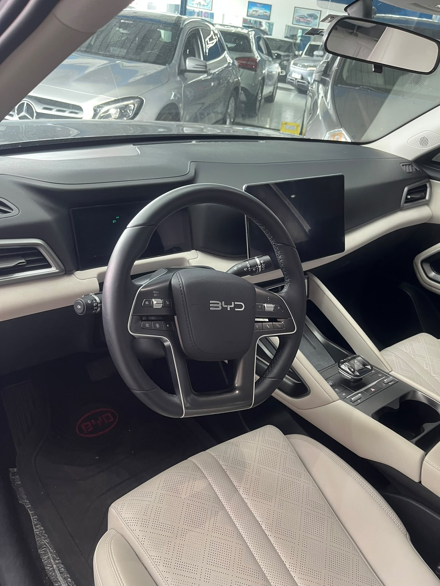 
								BYD YUAN PRO GS full									
