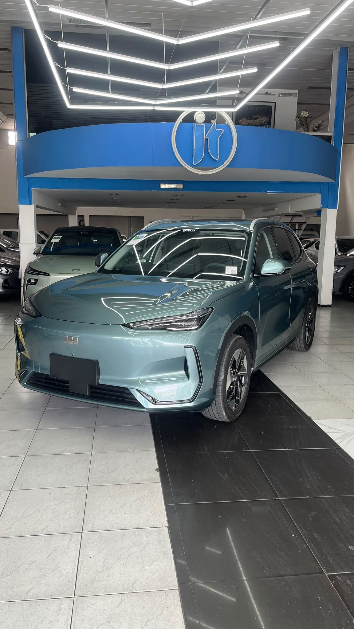 
								GEELY EX 5 URBAN full									