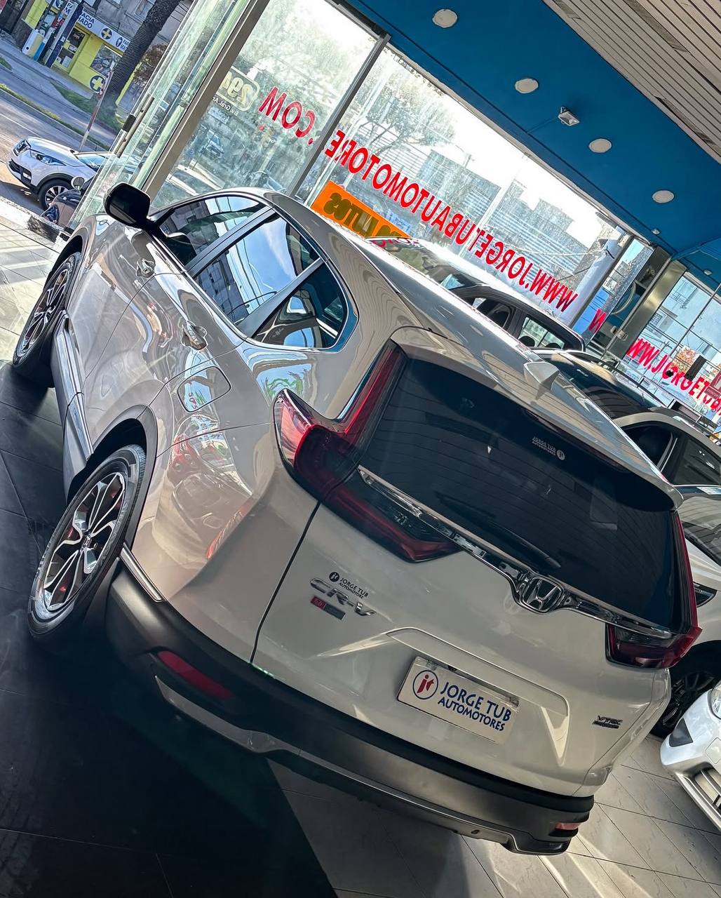 
								HONDA CRV full									