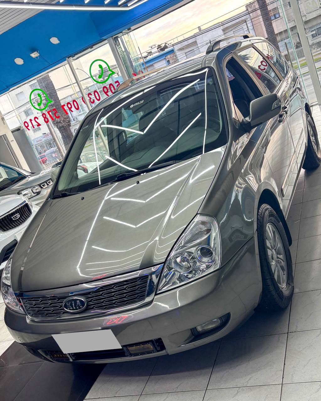 
								KIA CARNIVAL full									